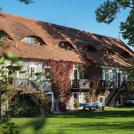 Resort Farma Michael Na Tvrzi Nedvězí